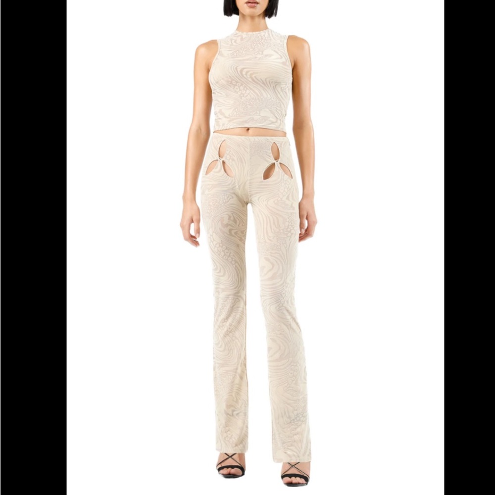 I AM GIA BEIGE AMINA SET (top and bottoms xxs) only worn once